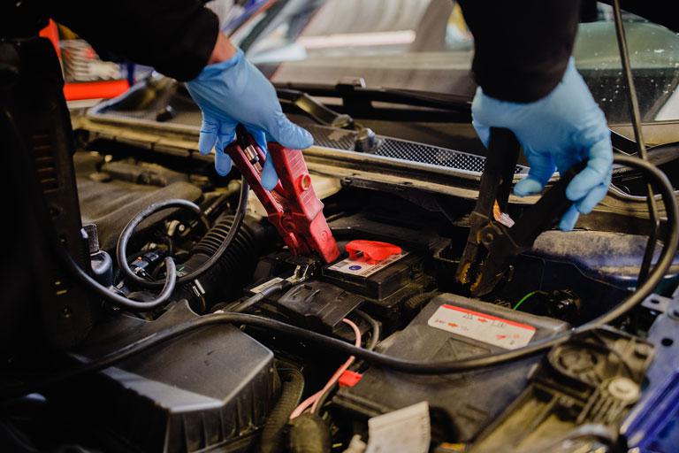 Pinze elettrauto Centro Revisioni Trieste